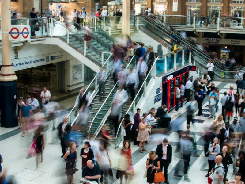 DC机器人运维<br>自动管理/欢迎语/签到功能配置